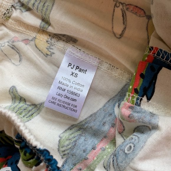 New with tags PJ pants size XS cream with blue red and green fish - Picture 3 of 4